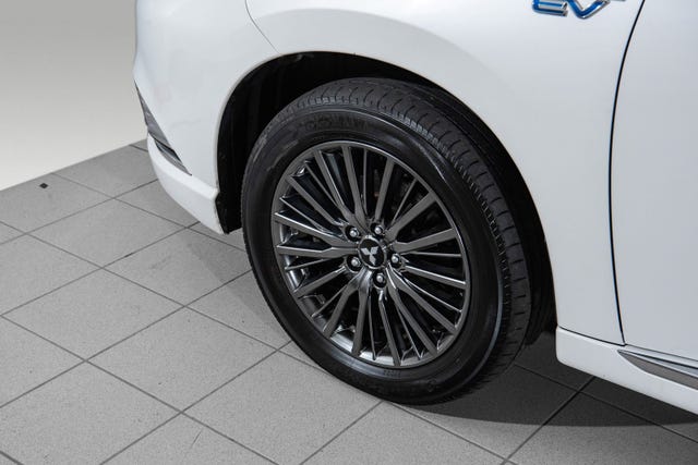 2020 MITSUBISHI OUTLANDER - 9