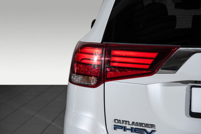 2020 MITSUBISHI OUTLANDER - 8