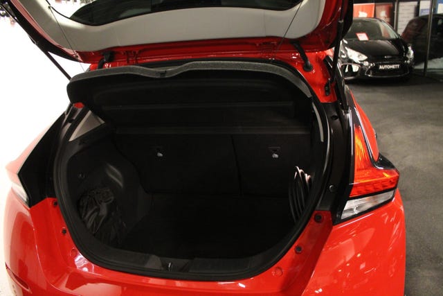2022 NISSAN LEAF - 10