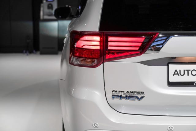 2020 MITSUBISHI OUTLANDER - 9
