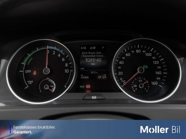 2018 VOLKSWAGEN GOLF - 16
