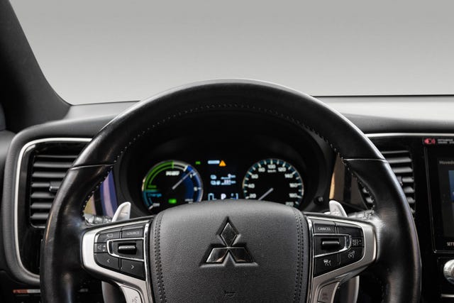 2020 MITSUBISHI OUTLANDER - 13