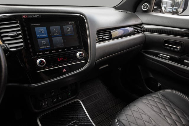 2020 MITSUBISHI OUTLANDER - 17