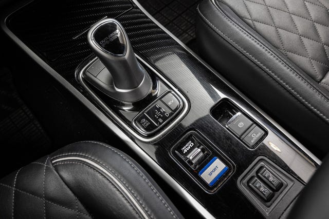 2020 MITSUBISHI OUTLANDER - 18