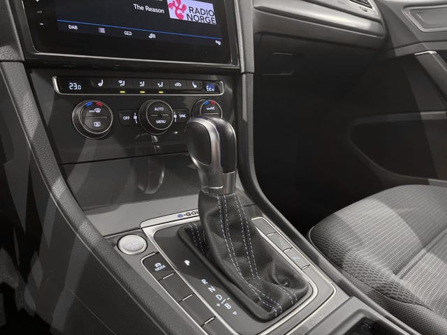 2019 VOLKSWAGEN GOLF - 15