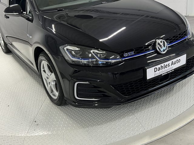 2018 VOLKSWAGEN GOLF - 15