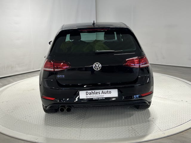 2018 VOLKSWAGEN GOLF - 12