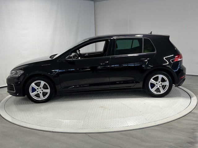 2018 VOLKSWAGEN GOLF - 11