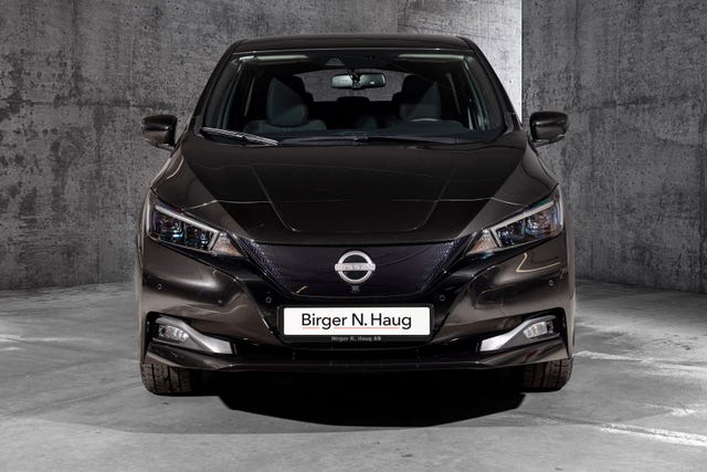 SJNFAAZE1U0165368 2022 NISSAN LEAF-2