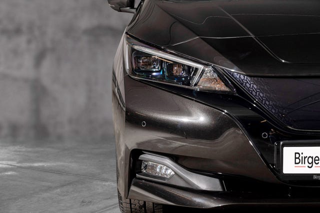 2022 NISSAN LEAF - 7