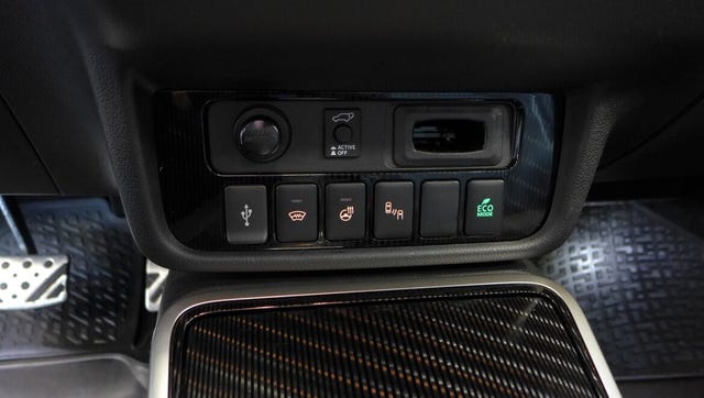 2020 MITSUBISHI OUTLANDER - 31