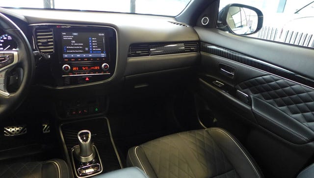 2020 MITSUBISHI OUTLANDER - 36