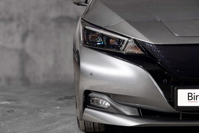 2022 NISSAN LEAF - 7