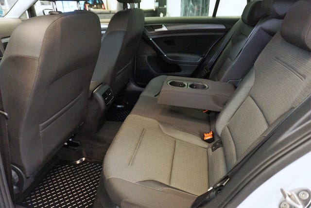 2018 VOLKSWAGEN GOLF - 23