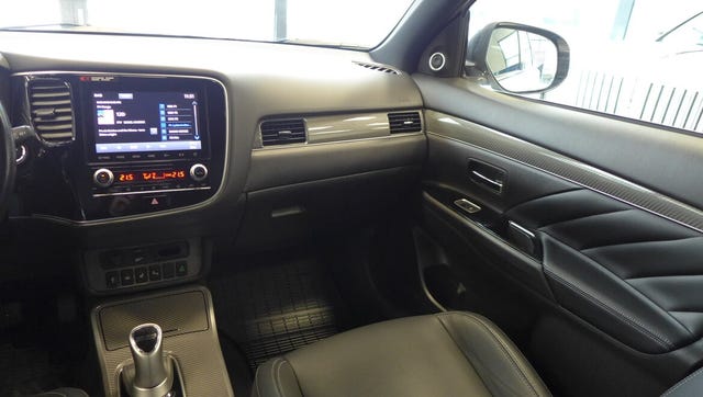 2020 MITSUBISHI OUTLANDER - 30