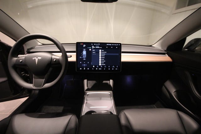2022 TESLA MODEL 3 - 14
