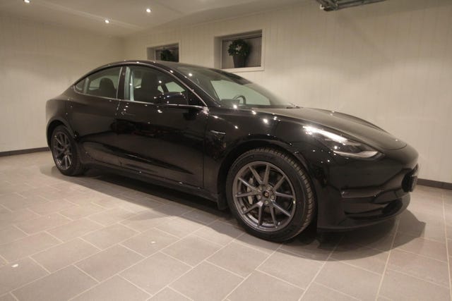 LRW3E7EKXNC501594 2022 TESLA MODEL 3-0
