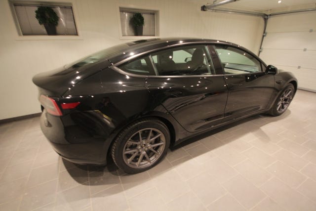 LRW3E7EKXNC501594 2022 TESLA MODEL 3-4