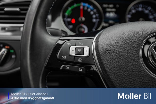 2018 VOLKSWAGEN GOLF - 19