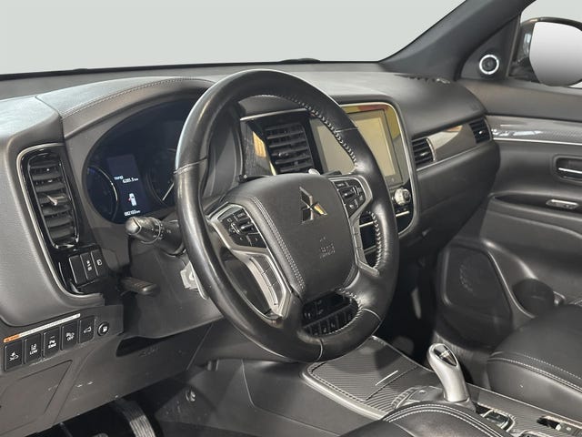 2020 MITSUBISHI OUTLANDER - 11