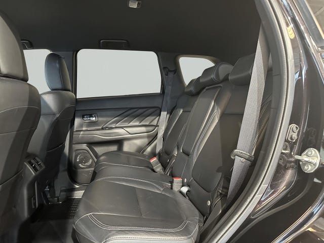 2020 MITSUBISHI OUTLANDER - 23