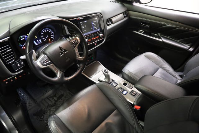 JMBXDGG3WLZ022847 2020 MITSUBISHI OUTLANDER-4