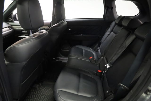 2020 MITSUBISHI OUTLANDER - 10