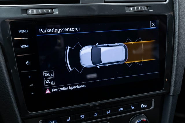 2019 VOLKSWAGEN GOLF - 23