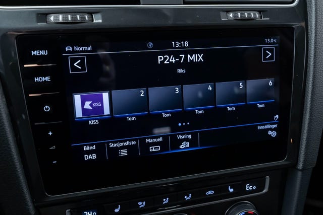 2019 VOLKSWAGEN GOLF - 24