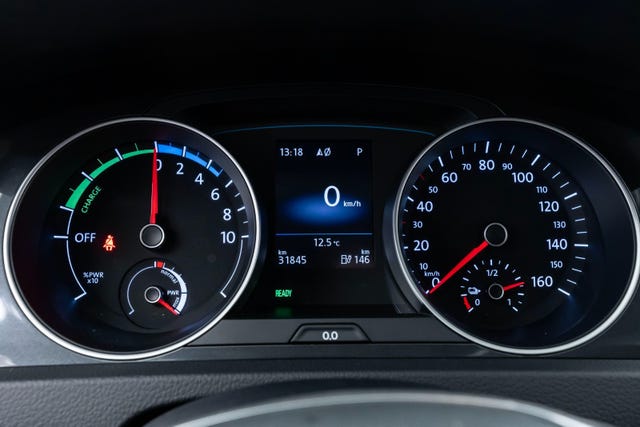 2019 VOLKSWAGEN GOLF - 21