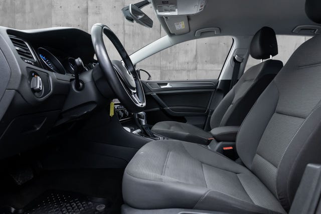 2019 VOLKSWAGEN GOLF - 11