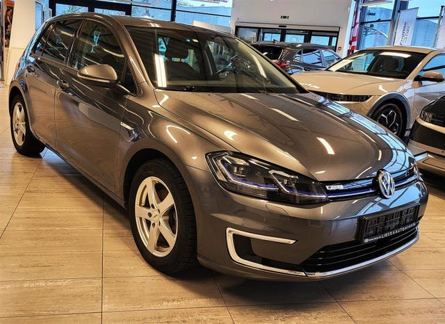 WVWZZZAUZK8904590 2019 VOLKSWAGEN GOLF-3