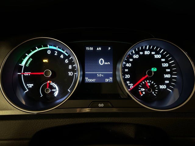 2015 VOLKSWAGEN GOLF - 19