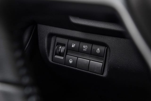 2022 NISSAN LEAF - 18