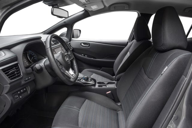2022 NISSAN LEAF - 10