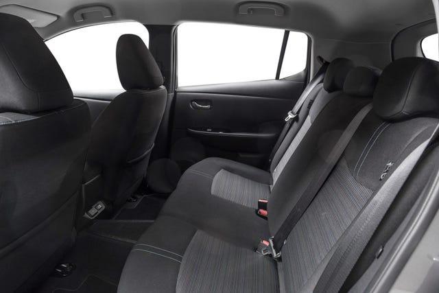 2022 NISSAN LEAF - 12