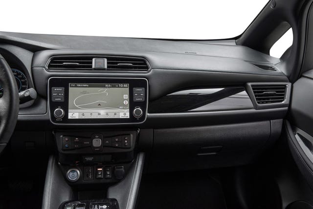 2022 NISSAN LEAF - 20