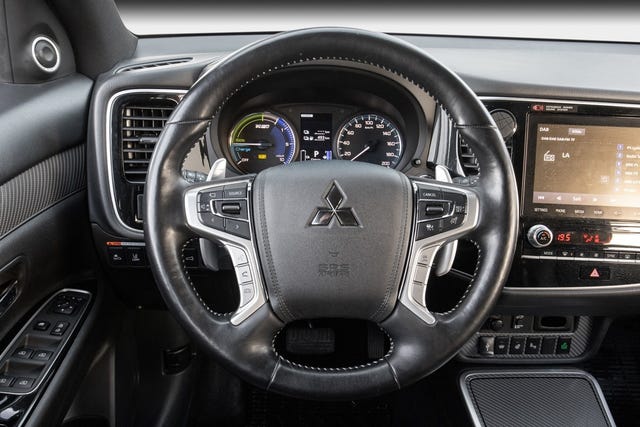 2020 MITSUBISHI OUTLANDER - 17