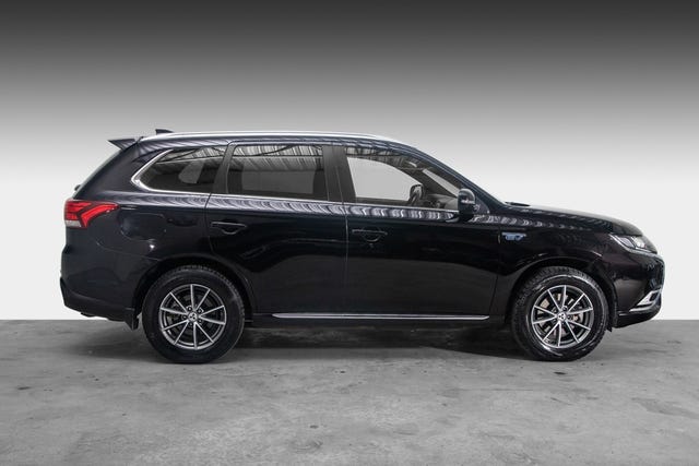JMBXDGG3WLZ010932 2020 MITSUBISHI OUTLANDER-3