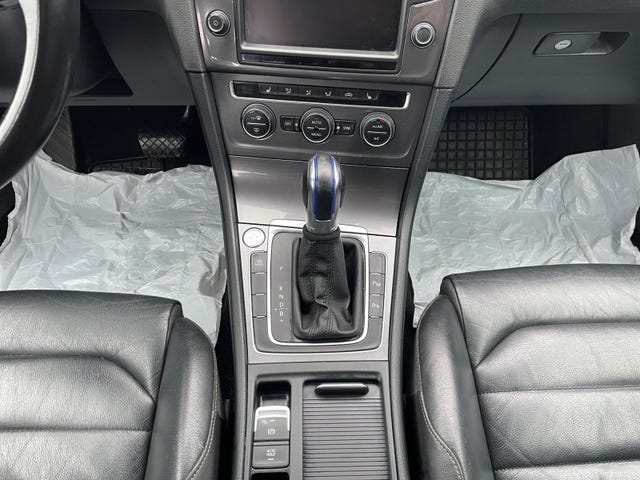 2015 VOLKSWAGEN GOLF - 12