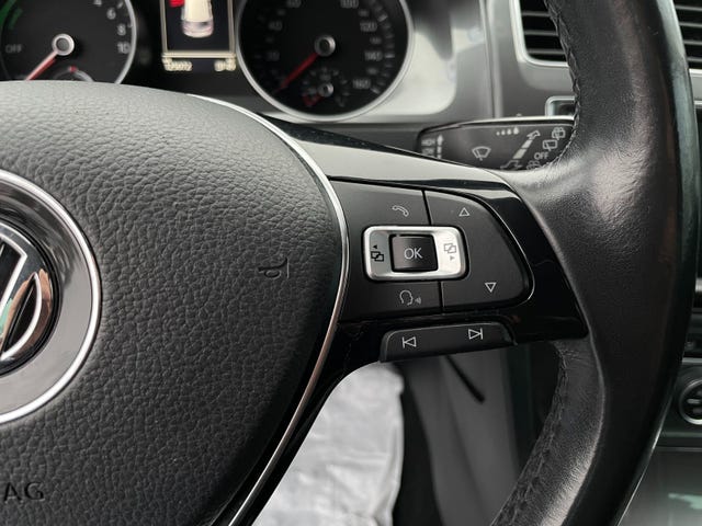 2015 VOLKSWAGEN GOLF - 15