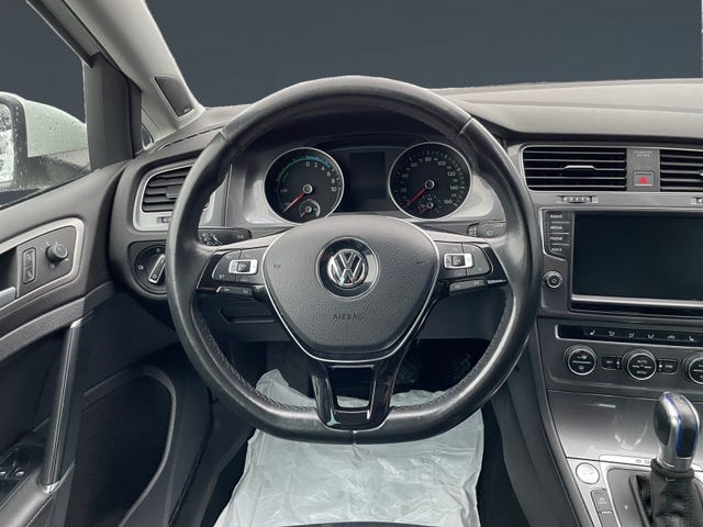 2015 VOLKSWAGEN GOLF - 14