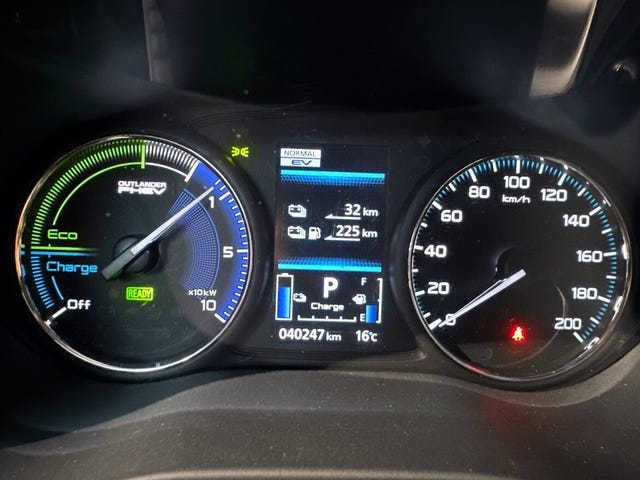 2020 MITSUBISHI OUTLANDER - 12