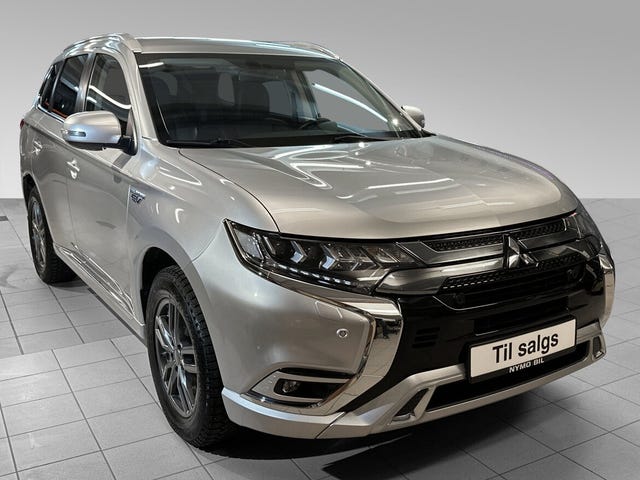 JMBXDGG3WLZ039215 2020 MITSUBISHI OUTLANDER-2
