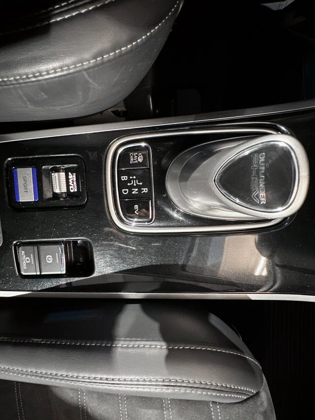 2020 MITSUBISHI OUTLANDER - 15