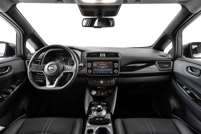 2022 NISSAN LEAF - 14