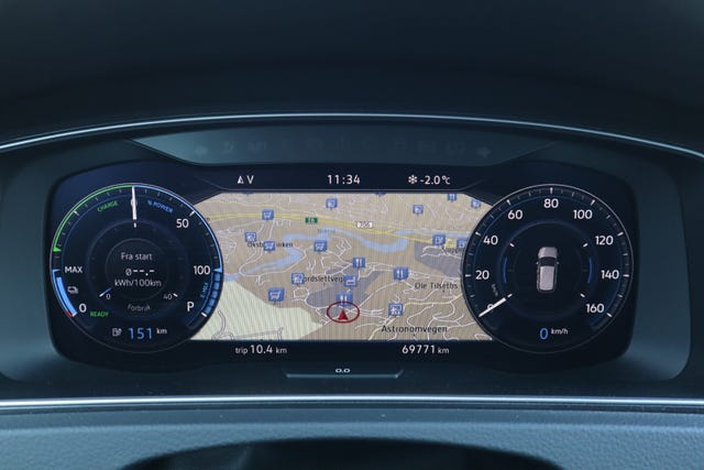 2018 VOLKSWAGEN GOLF - 21