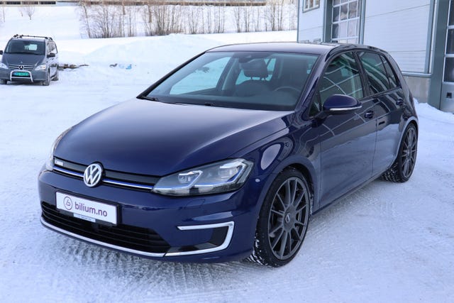 2018 VOLKSWAGEN GOLF - 12