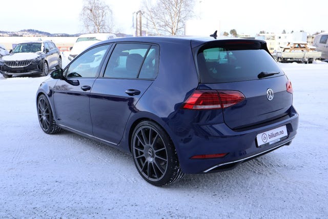2018 VOLKSWAGEN GOLF - 9