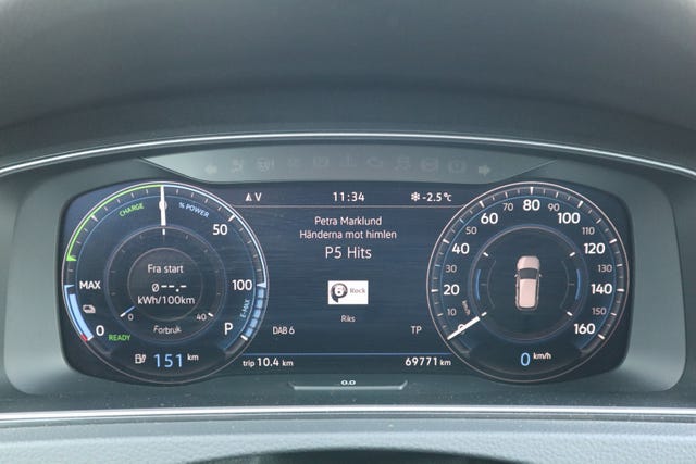 2018 VOLKSWAGEN GOLF - 22